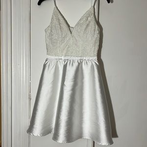 Juniors size 7 white, lace and satin spaghetti strap dress, worn once